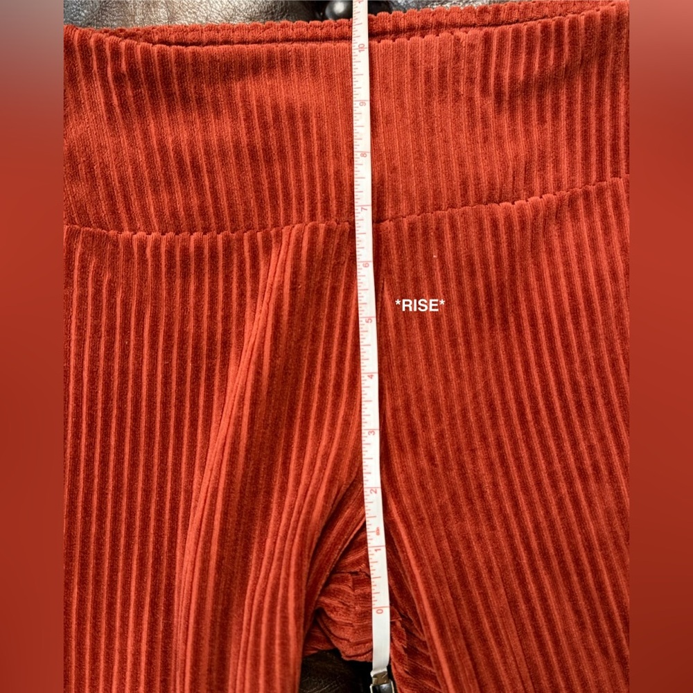🦋 Women's Ribbed Pants - Picture 9 of 12